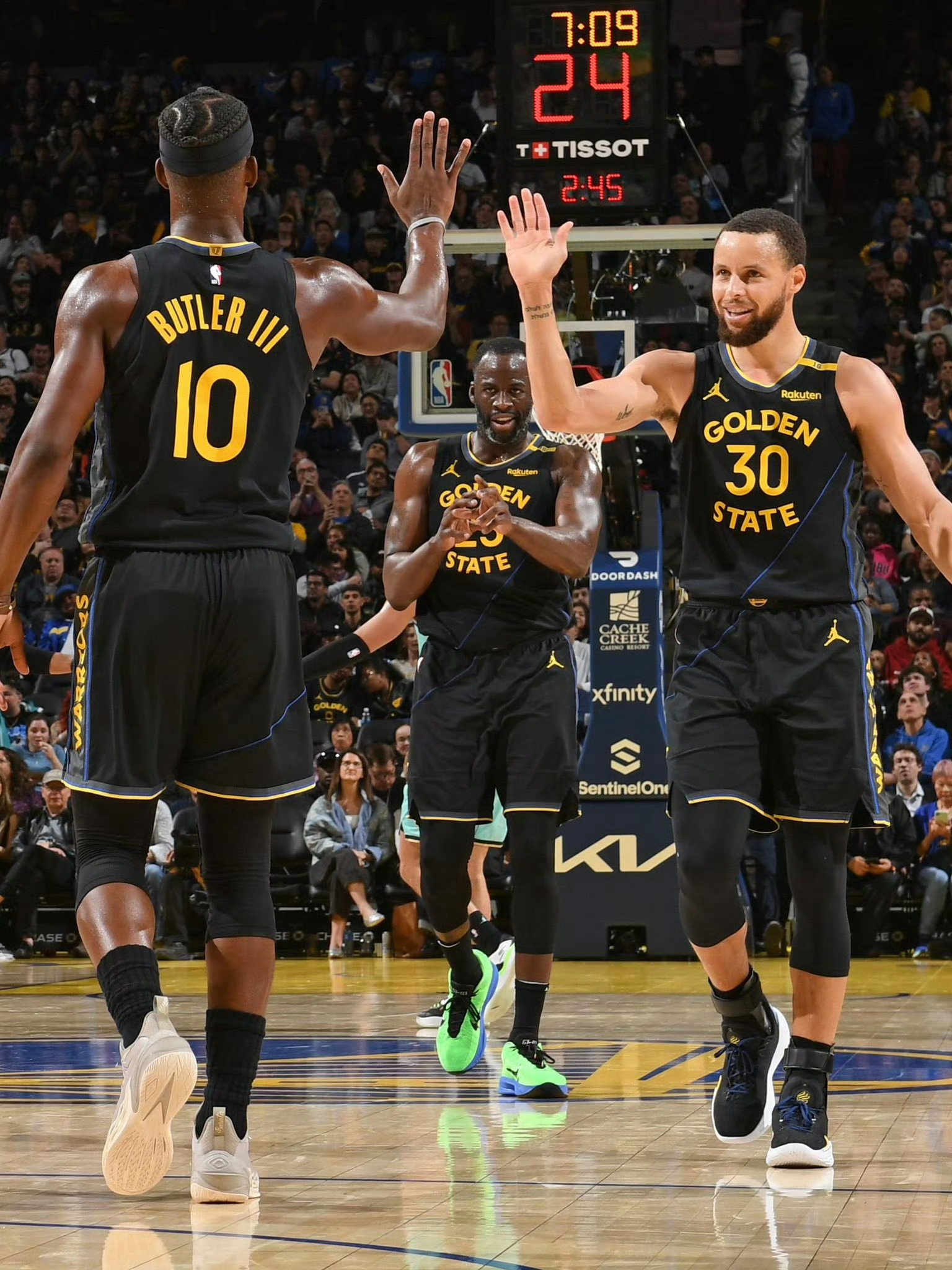 弗兰克告别信：曾期许继续为浙江征战，遗憾愿望无法实现了（弗兰克告别信：盼再披浙江战袍，终未能如愿）