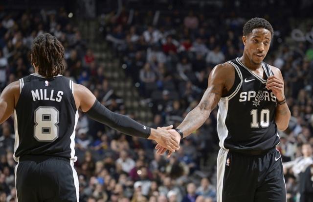 意媒：裁判协会认为米兰vs拉齐奥VAR介入错误，并将予以停职（意媒：裁判协会认定米兰对拉齐奥VAR介入有误，涉事人员将被停职）