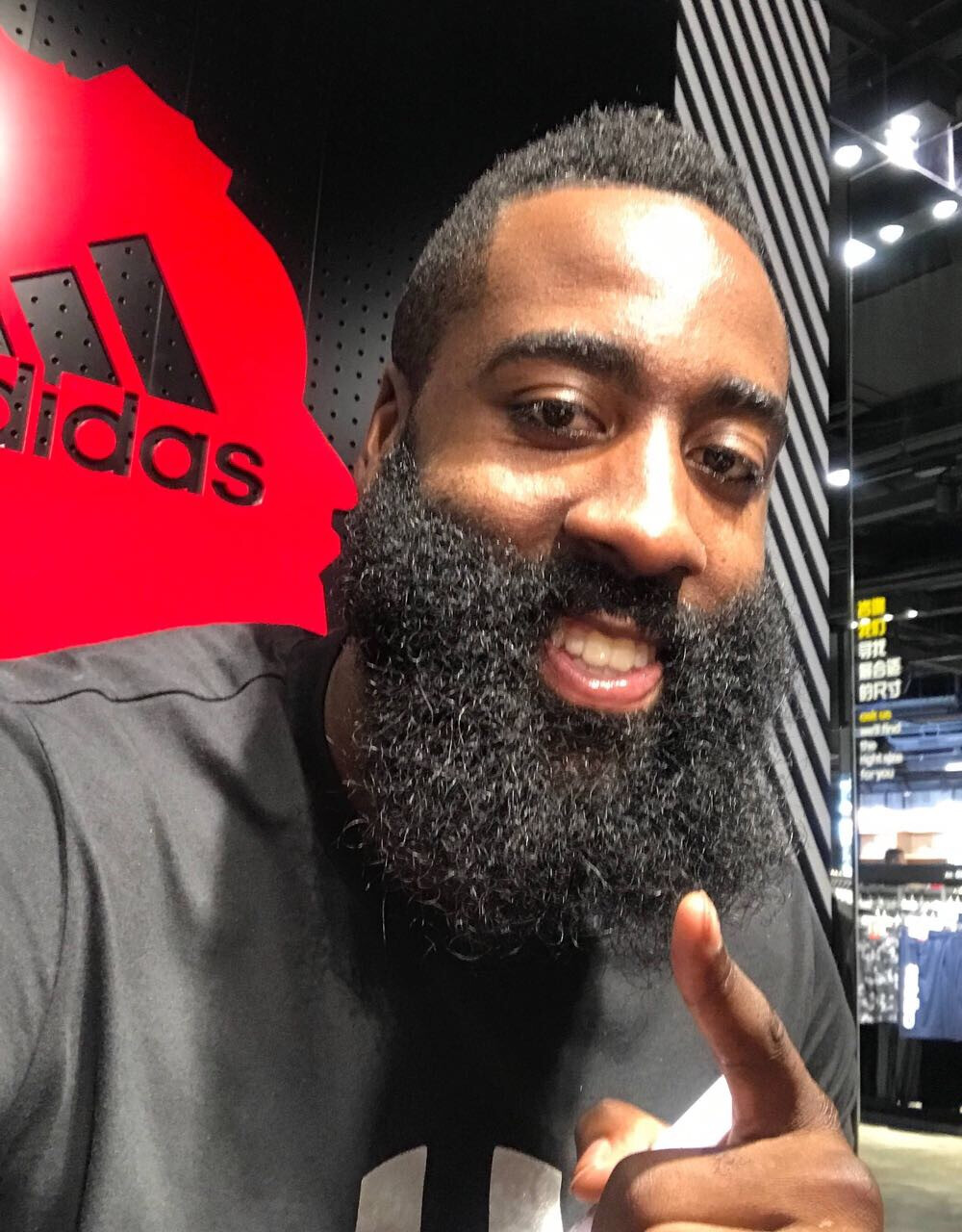 亚特兰大2-1逆转切尔西，德凯特拉雷传射，斯卡马卡建功（德凯特拉雷传射、斯卡马卡进球，亚特兰大2-1逆转切尔西）