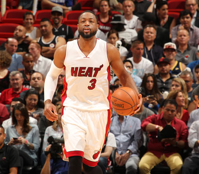 东体：申花踢广岛将沿用433阵型，斯卢茨基并非只会442菱形（东体：申花战广岛继续采用433，斯卢茨基不止会442菱形）