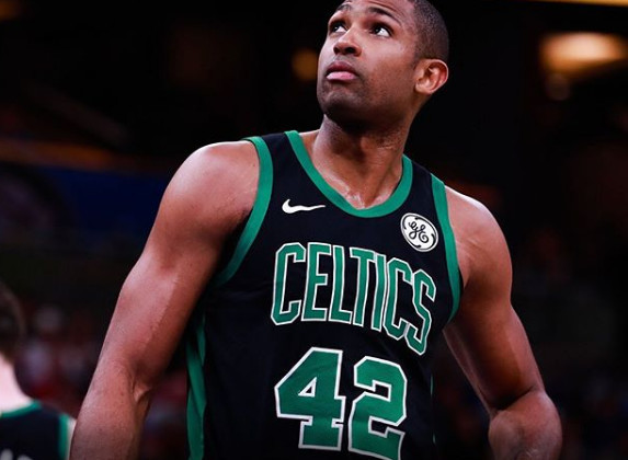 国足新帅战术引发讨论（国足新帅战术成热议话题）