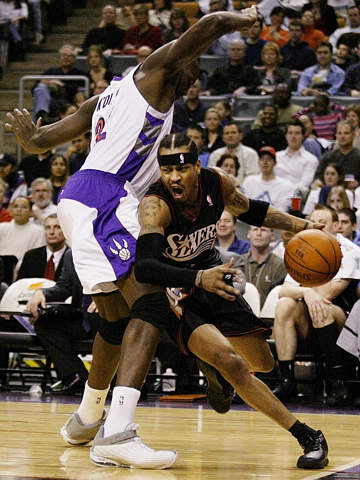 加西亚：处境艰难时是新教练组帮全队稳住心态，最终完成保级（加西亚：关键阶段新教练组稳住全队心态，球队最终成功保级）